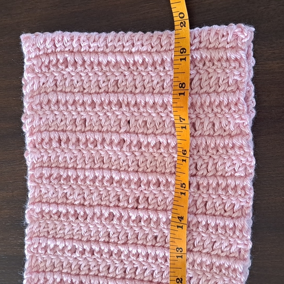Handmade Baby Hat and Scarf Crochet Pink and White Grandma core - Picture 4 of 7